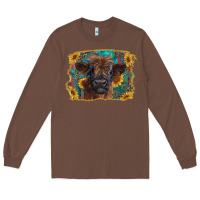 Chestnut highland cow calf with western background Long Sleeve Tee - RanaPortraitStore
