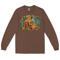 Chestnut highland cow family cattle and calf with sunflower and turquoise backg Long Sleeve Tee - RanaPortraitStore