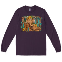Plum highland cow family cattle and calf with sunflower and turquoise backg Long Sleeve Tee - RanaPortraitStore