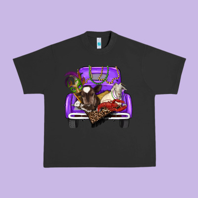 Mardi Gras Truck With Farm Animals Urban Heavy Tee Designed By Ranaportraitstore