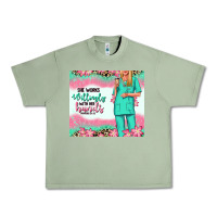 Oil Green she works willingly with her hands blonde nurse Urban Heavy Tee - RanaPortraitStore