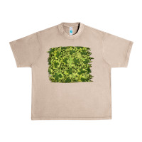 French Oak st patricks day shamrock leopard background Urban Heavy Tee - RanaPortraitStore