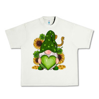 Pistachio st patricks day shamrock sunflowers gnomes Urban Heavy Tee - RanaPortraitStore