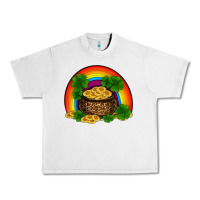 Lunar Rock st patricks shamrock gold leopard rainbow Urban Heavy Tee - RanaPortraitStore