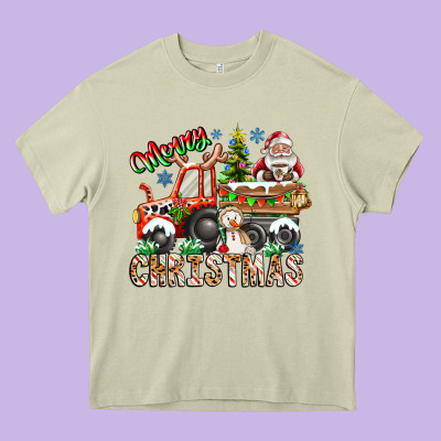 Merry Christmas  Tractor Heavy Core Tee Designed By Cowhidedigitalart
