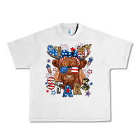 Lunar Rock oh my stars highland cow Urban Heavy Tee - RanaPortraitStore