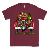 Burgundy merry christmas truck Classic Tee - RanaPortraitStore