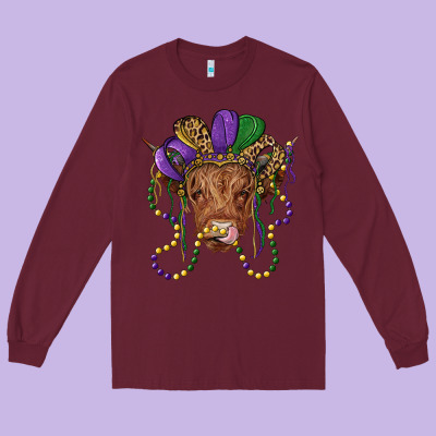 Highland Cow With Mardi Gras Hat Long Sleeve Tee Designed By Ranaportraitstore