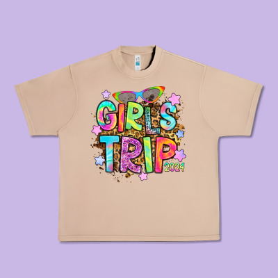 Urban Heavy Tee girls trip 2024