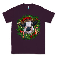 Plum heifer cow with Christmas wreath Classic Tee - RanaPortraitStore