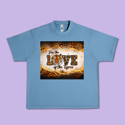 Urban Heavy Tee love of the tigers