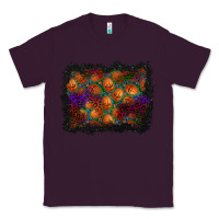 Plum halloween pumpkin background Classic Tee - BundleAndBundleShop