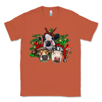 Copper christmas cows with tree Classic Tee - RanaPortraitStore