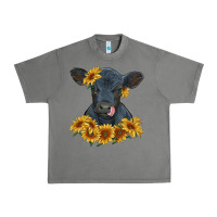 Tornado black angus calf with sunflowers Urban Heavy Tee - RanaPortraitStore