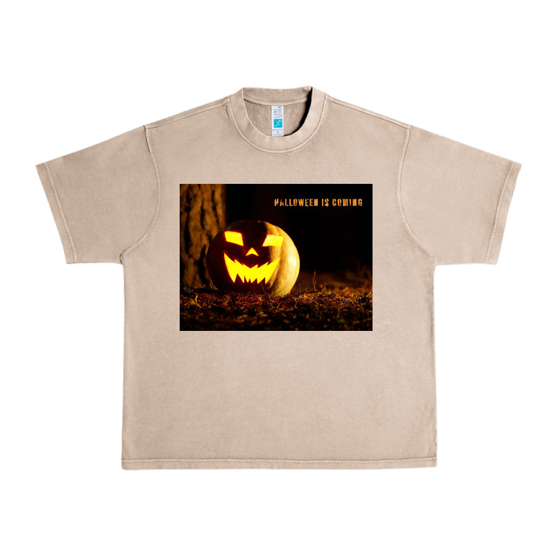 Halloween Is Coming Urban Heavy Tee by Unal Design | Teevron