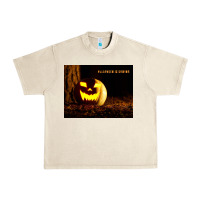 Sandshell Halloween Is Coming Urban Heavy Tee - Unal Design