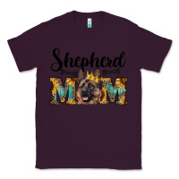 Plum shepherd mom western Classic Tee - RanaPortraitStore