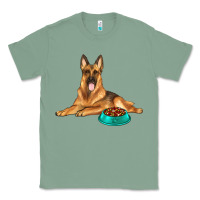 Sage german shepherd with food bowl Classic Tee - texasbilliewilder