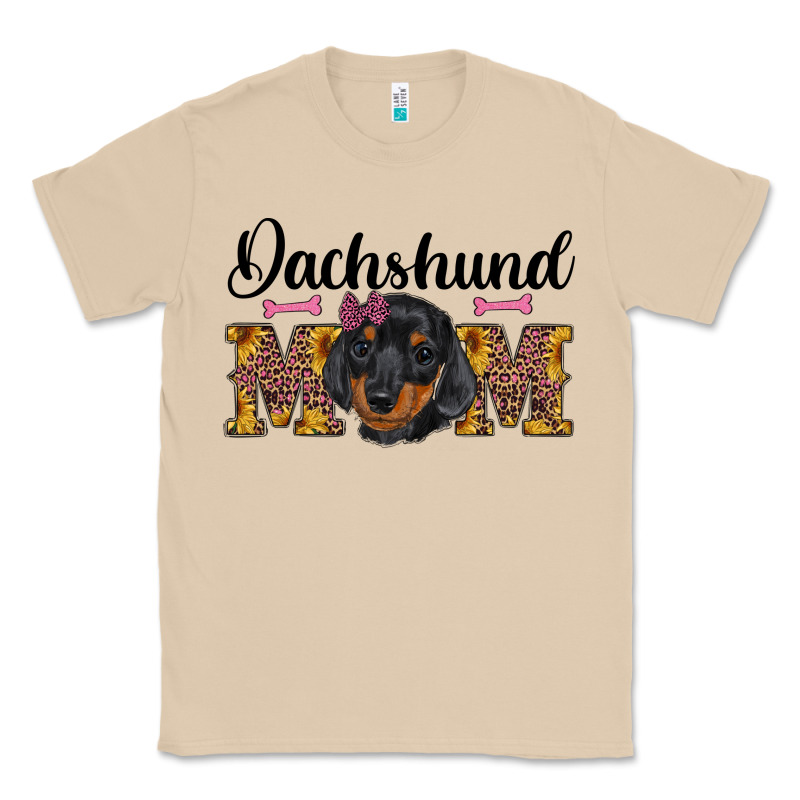 Western Dachshund Mom Classic Tee by RanaPortraitStore | Teevron