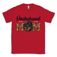 Red western dachshund mom Classic Tee - RanaPortraitStore