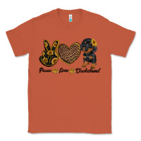 Copper peace love dachshund Classic Tee - RanaPortraitStore