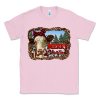 Bubblegum Pink merry christmas heifer cow with farm Classic Tee - RanaPortraitStore