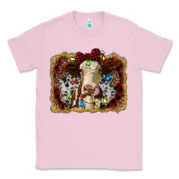 Bubblegum Pink heifer cow christmas western background Classic Tee - RanaPortraitStore