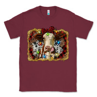 Burgundy heifer cow christmas western background Classic Tee - RanaPortraitStore