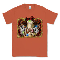 Copper heifer cow christmas western background Classic Tee - RanaPortraitStore