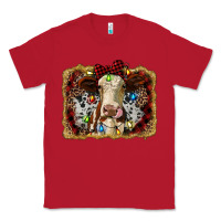 Red heifer cow christmas western background Classic Tee - RanaPortraitStore