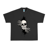 Pigment Black skull in the wall file Urban Heavy Tee - MaliasSmallBusiness