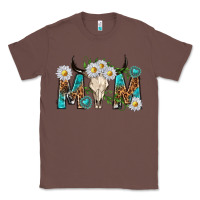 Chestnut mom with bull skull Classic Tee - texasbilliewilder