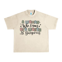 Sandshell a woman who knows her worth is dangerous Urban Heavy Tee - MaliasSmallBusiness