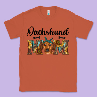 Western Dachshund Mom Classic Tee Designed By Ranaportraitstore