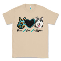 Mushroom peace love huskies Classic Tee - RanaPortraitStore