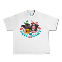 Lunar Rock hogs and kisses pigs Urban Heavy Tee - Artiststas