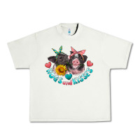 Pistachio hogs and kisses pigs Urban Heavy Tee - Artiststas