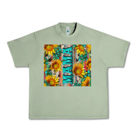 Oil Green mama wıth sunflowers and gemstone Urban Heavy Tee - Artiststas