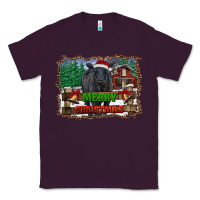 Plum merry christmas black angus cattle and farm Classic Tee - RanaPortraitStore