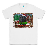 White merry christmas black angus cattle and farm Classic Tee - RanaPortraitStore