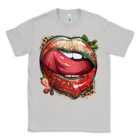 Moon Dust strawberry lips with leopard Classic Tee - texasbilliewilder