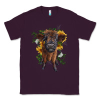Plum highland cow with sunflower Classic Tee - RanaPortraitStore