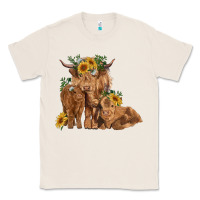 Natural highland cow family Classic Tee - RanaPortraitStore
