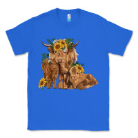 True Royal highland cow family Classic Tee - RanaPortraitStore