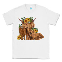 White highland cow family Classic Tee - RanaPortraitStore