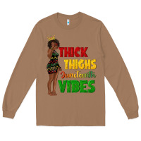 Toasted Coconut thick thighs juneteenth vibes with afro black woma Long Sleeve Tee - texasbilliewilder