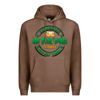 Chestnut everybody in the pub getting tipsy Premium Hoodie - MaliasSmallBusiness
