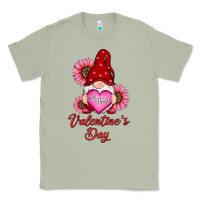 Matcha happy valentine's day gnomes with sunflower Classic Tee - RanaPortraitStore