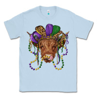Dusty Blue highland cow with mardi gras hat Classic Tee - RanaPortraitStore