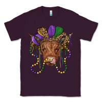 Plum highland cow with mardi gras hat Classic Tee - RanaPortraitStore